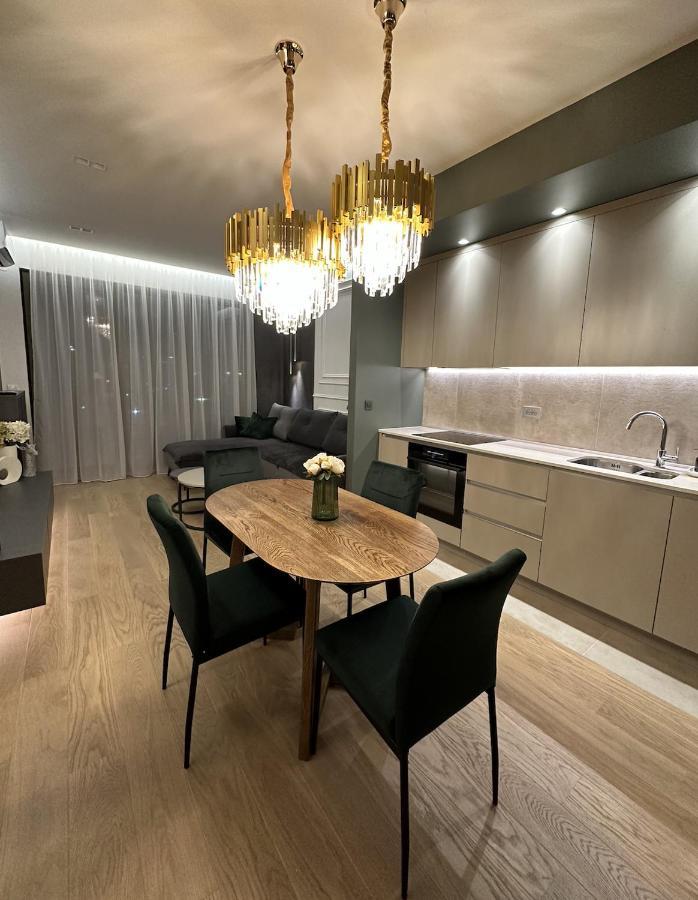 Dom Boutique -